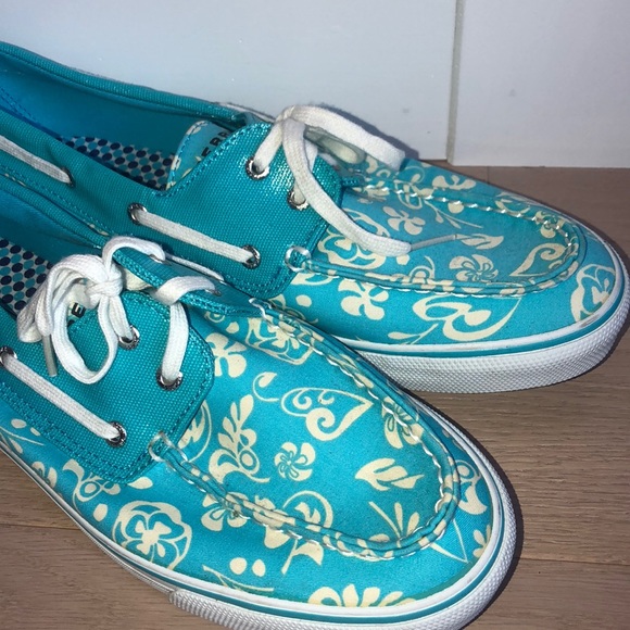 Sperry Topsiders - Picture 2 of 4